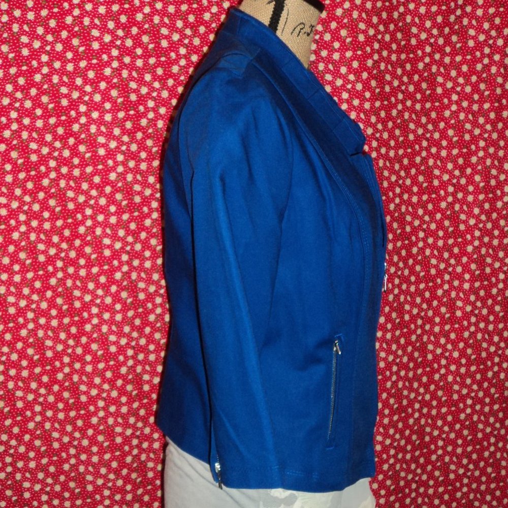 Cropped Jacket - Picture 4 of 5